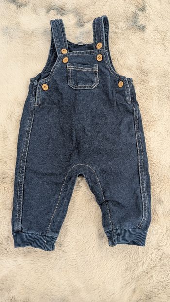 Salopette taille 6 mois