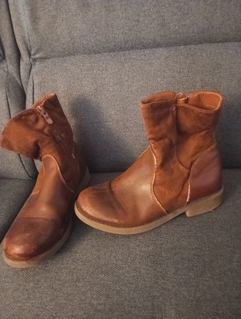 Bottines fourrées .cuir fille 32