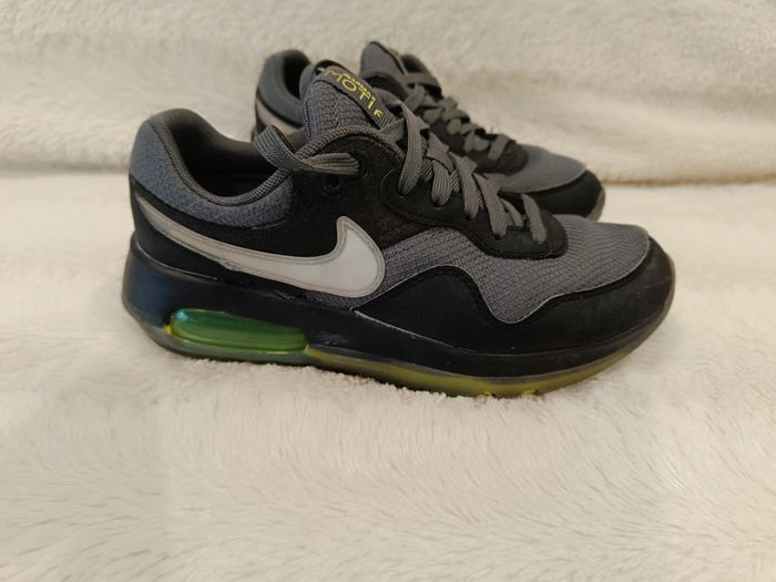 Baskets Air Max taille 36