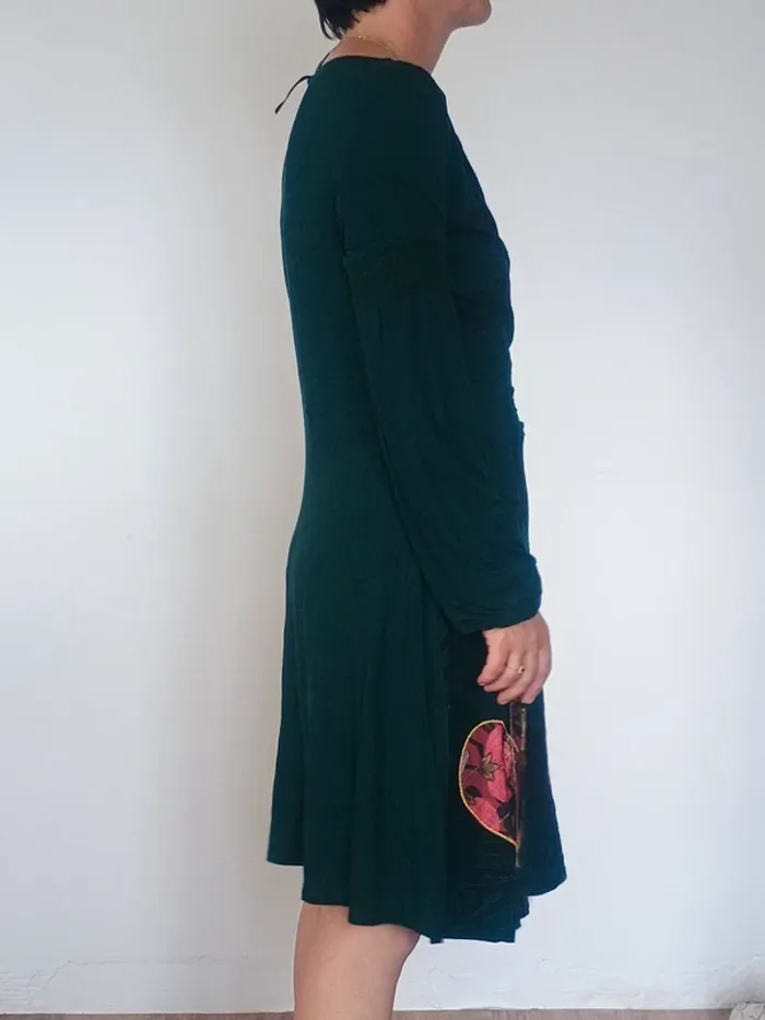 Vends Robe Desigual à Manches Longues - L - photo numéro 2