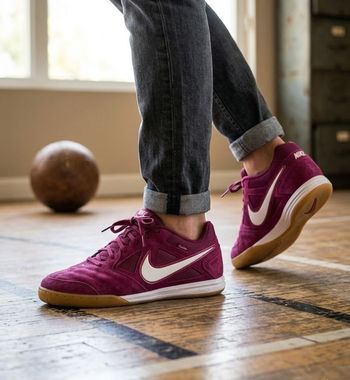 Nike gato neuve taille 40