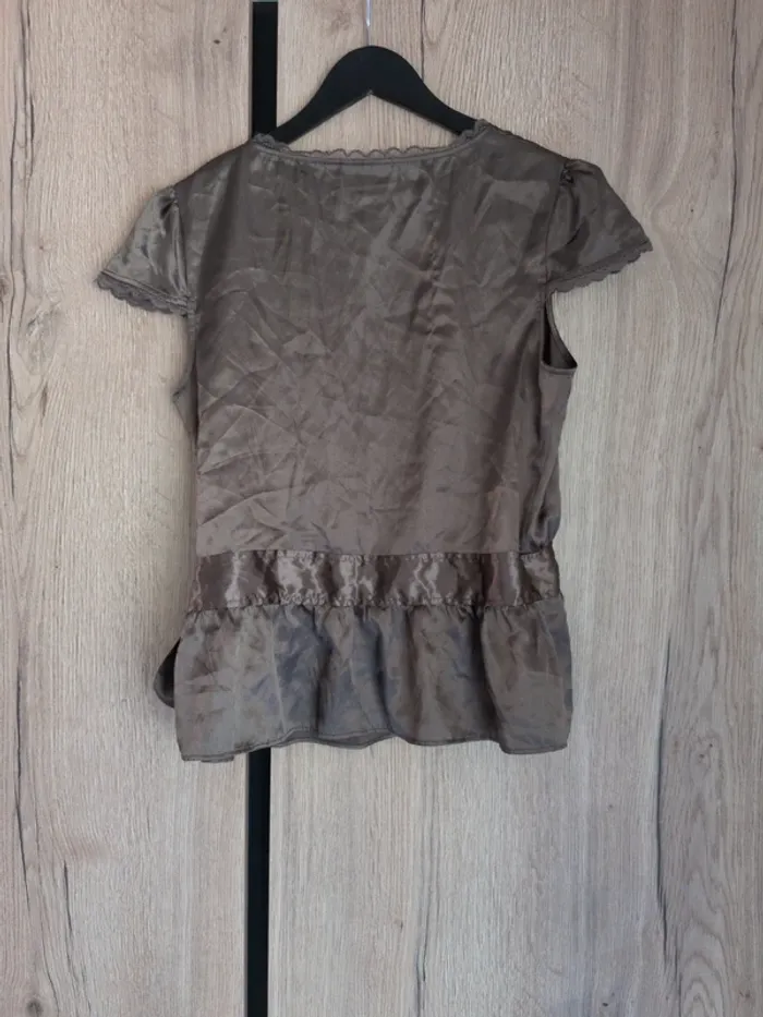 Blouse cache-cœur satinée - Kiabi - Taille 40 - photo numéro 3