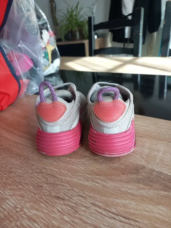 Basket Nike bébé T23 - photo numéro 5