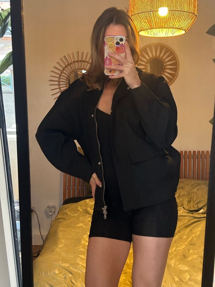 Veste noir à col montant pull and bear - photo numéro 4