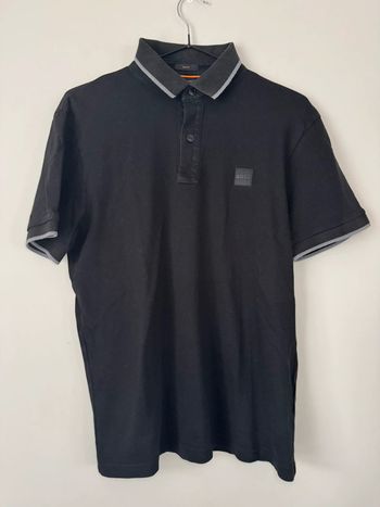 👕 polo homme - Hugo Boss - taille S - très bon état - noir