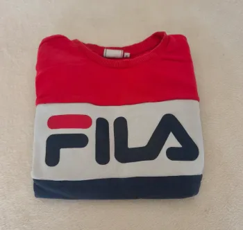 Pull Fila