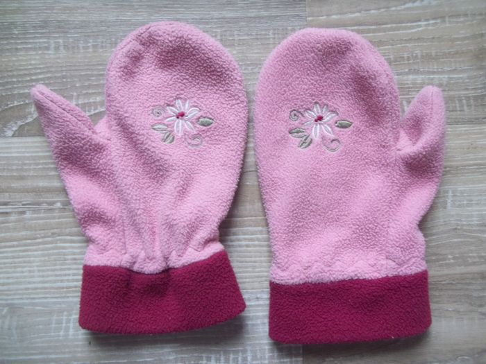 Ensemble bonnet+moufles Pocopiano 2/5 ans - photo numéro 2