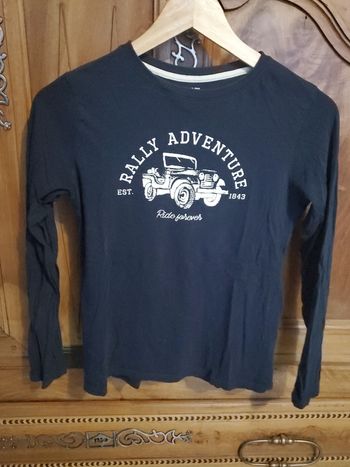 Tee-shirt garçon bleu marine 12 ans comme neuf