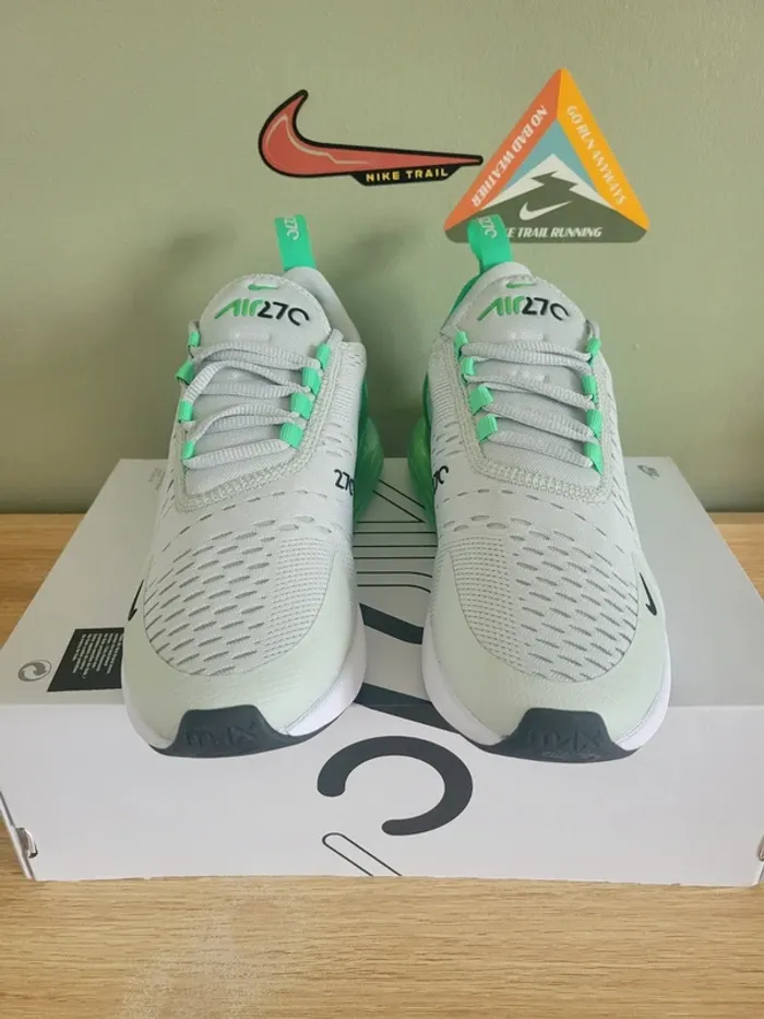 Nike Air Max 270 T38,5 100% Authentique - photo numéro 6