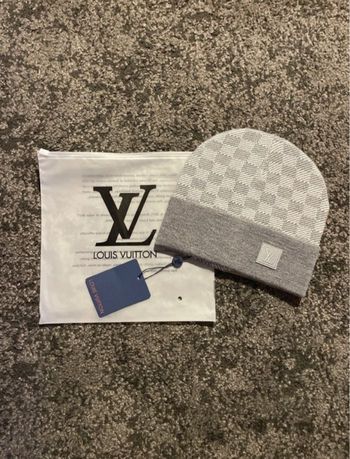 Bonnet lv gris taille unique