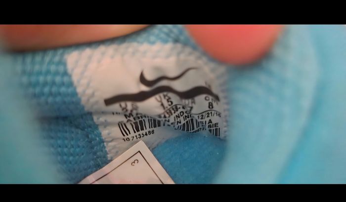 Chaussures Nike bleue