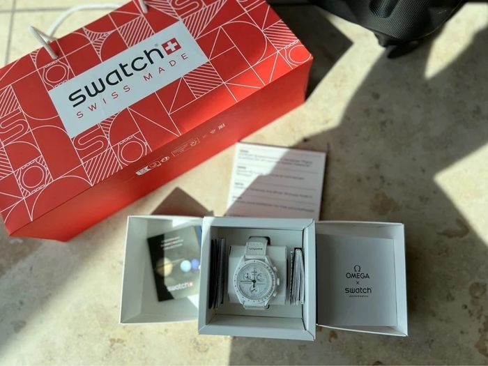 Montre omega swatch - photo numéro 3