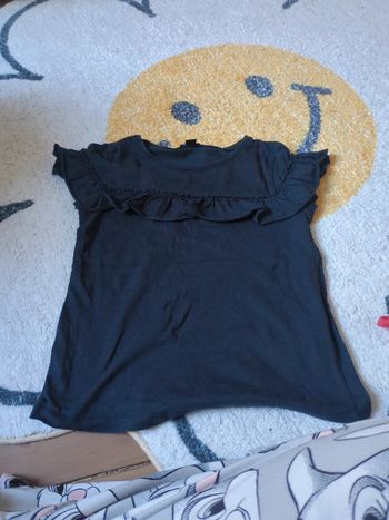 T-shirt manches courtes bleu marine volant Kiabi 6 ans