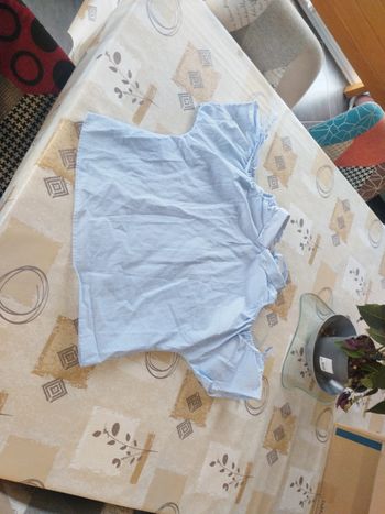 Chemisier taille S neuf