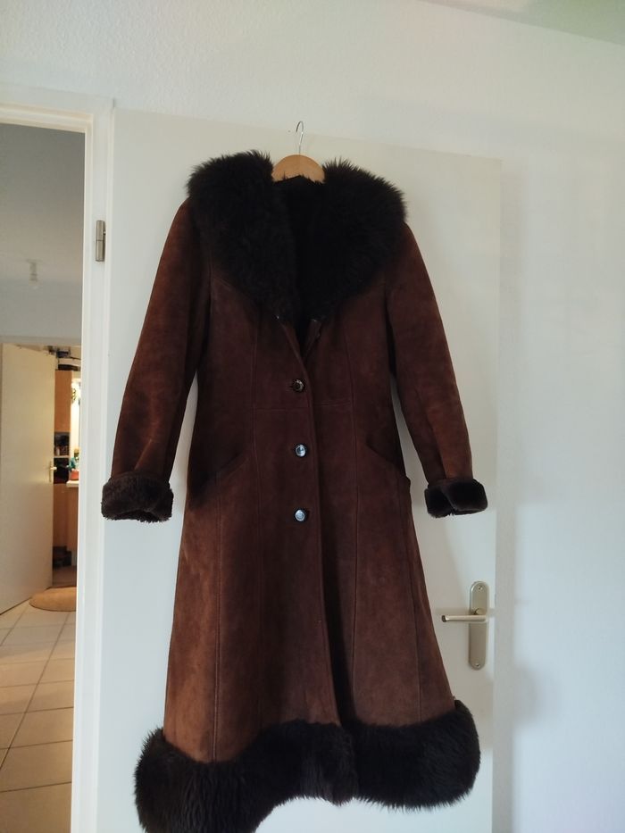 Manteau fourré Y2k style empire Vintage dressing lire descriptif - photo numéro 2