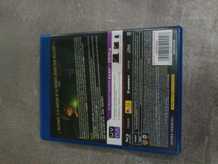 DVD Bluray Arrow saison 2 - photo numéro 2