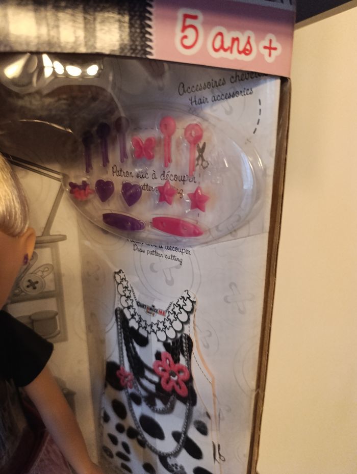 Poupée à customiser - photo numéro 4