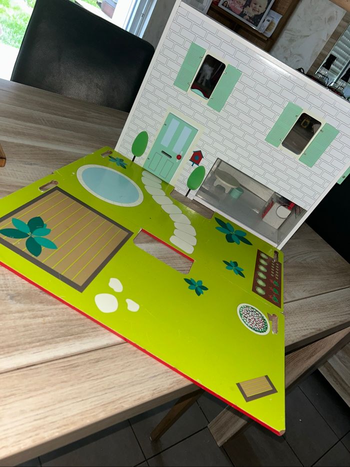 Maison de poupée en bois - photo numéro 8
