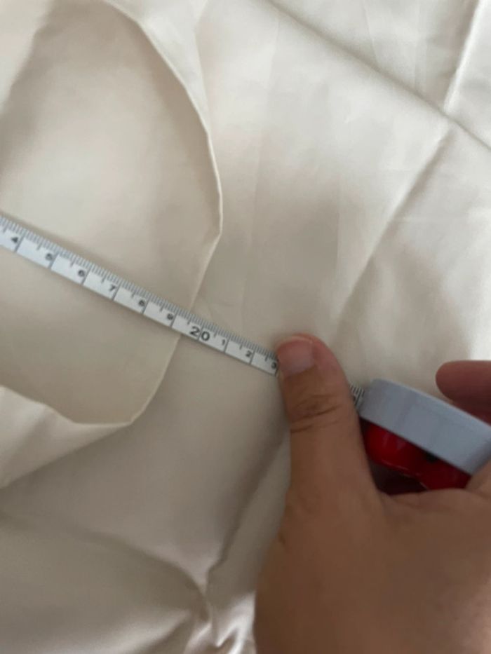 Taie d’oreiller beige neuve carré 100%coton - photo numéro 4