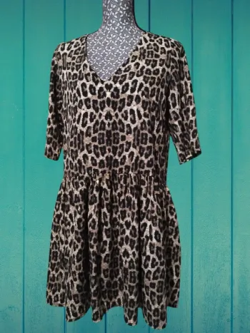 Robe manches