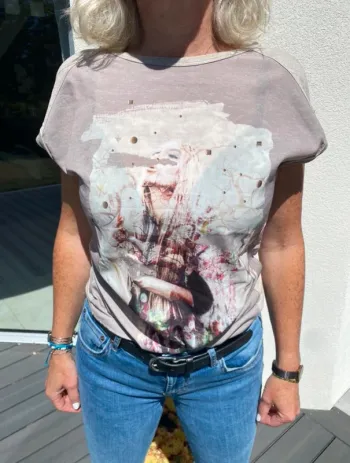 tee-shirt tendance avec motifs M