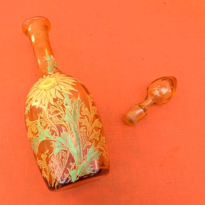 Années 1900'  Carafe à liqueur Verre ambre soufflé et émaillé  Décor tournesol - photo numéro 6