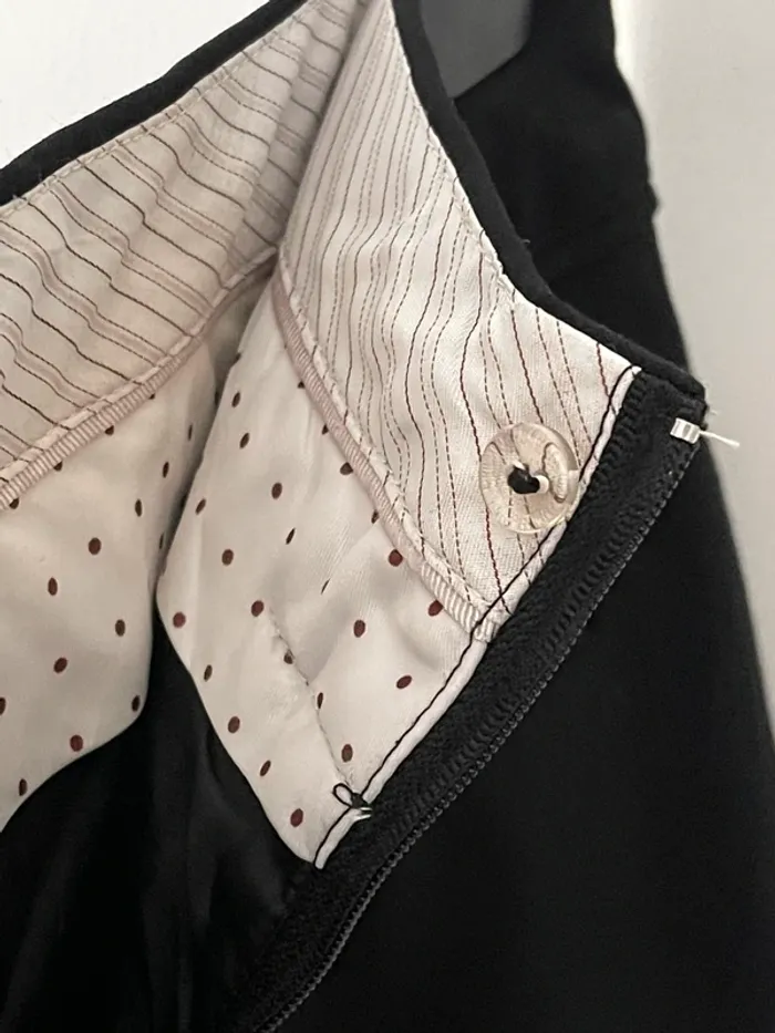 Jupe noire classique H&M taille 38 fendue style tailleur - photo numéro 4