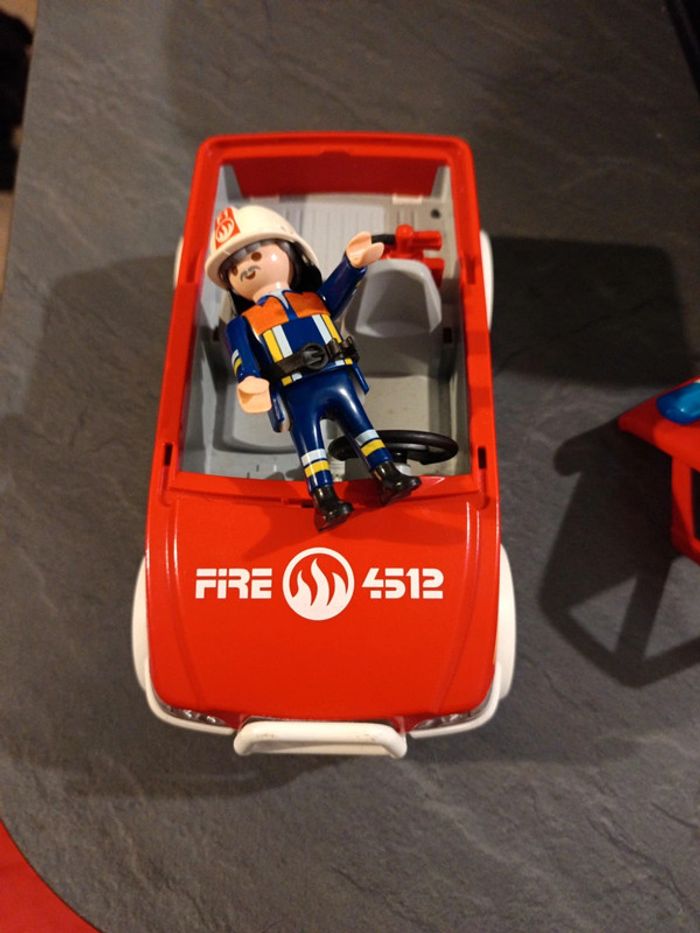 Playmobil voiture pompiers - photo numéro 6