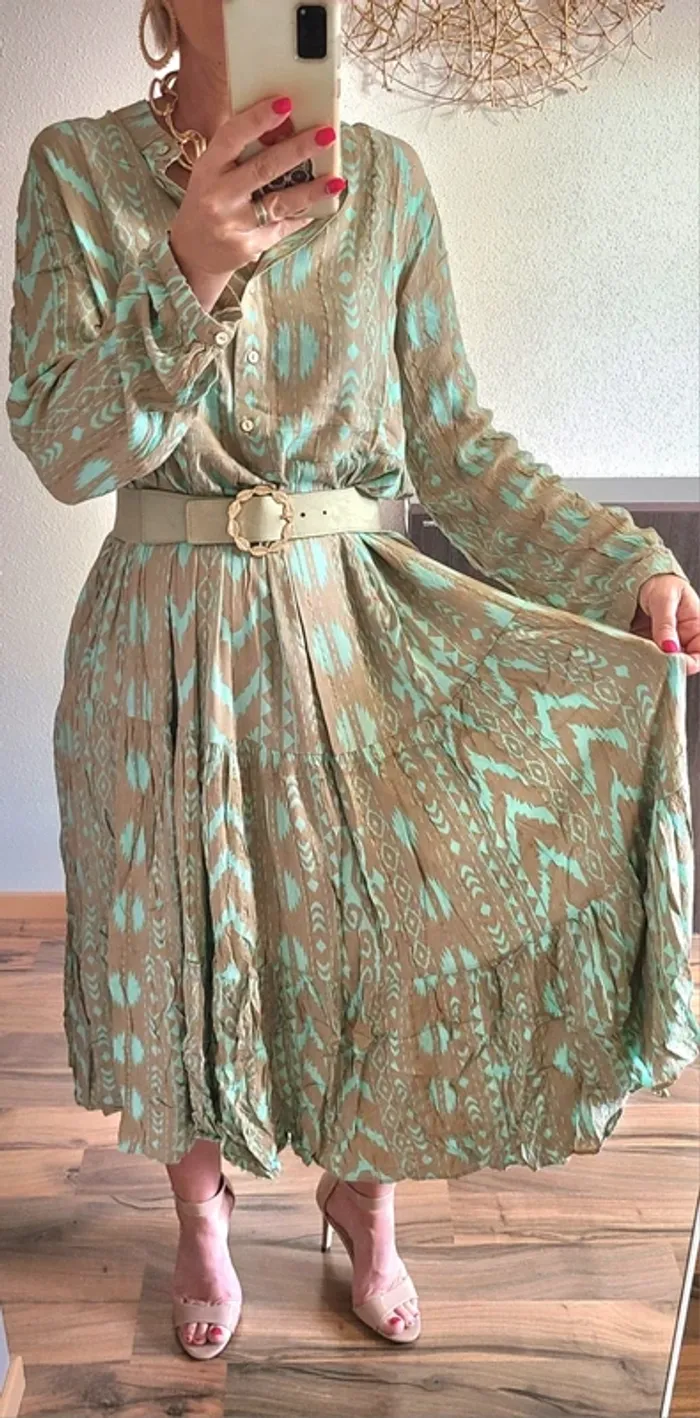 Robe longue ample - Vert d'eau - Neuve avec étiquette - Plusieurs tailles disponibles - photo numéro 4