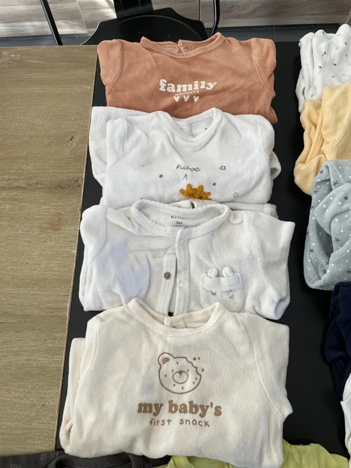 Lot de 13 pyjamas grenouillère - 3 mois - photo numéro 2