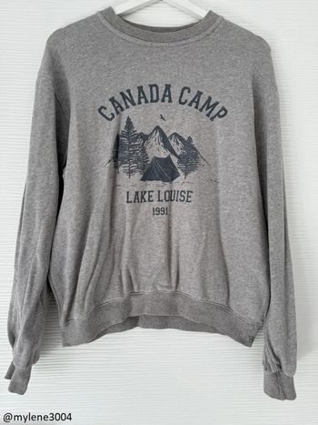 Pull d'hiver oversize sweat gris foncé à écritures col rond à manches longues