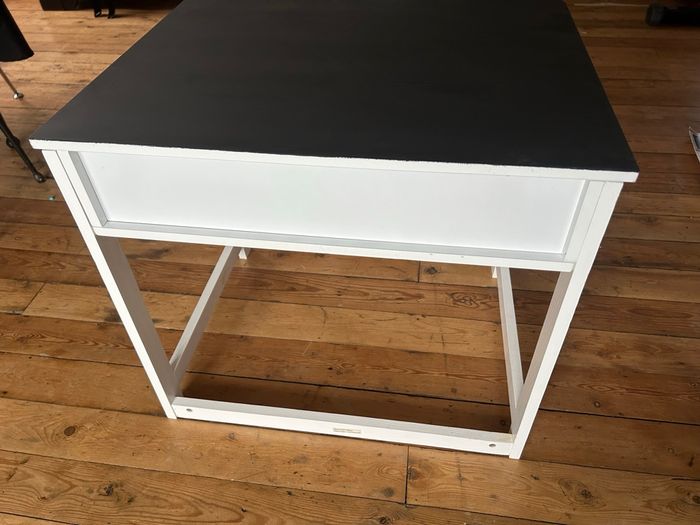 Bureau et chaise enfant ikea - photo numéro 2