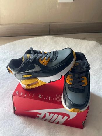 Basket air Max 90 Nike