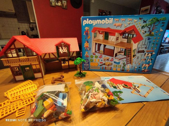 Ferme playmobil avec tracteur - photo numéro 4