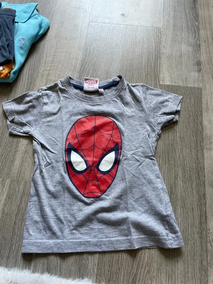 5 tee shirts 3 ans - photo numéro 4
