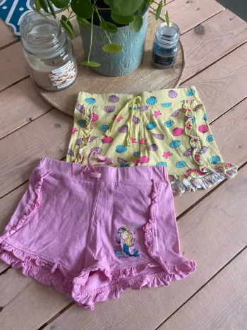 Lot de 2 shorts Primark 5/6 ans