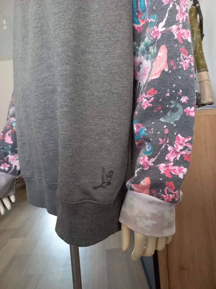 Pull gris L - photo numéro 4