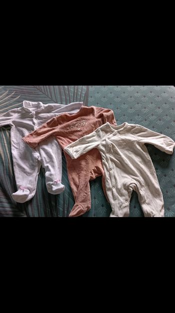 Lot de 10 pyjamas
