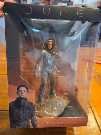 Figurine