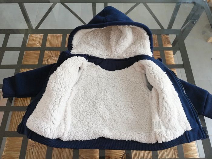 Sweat bleu - photo numéro 3