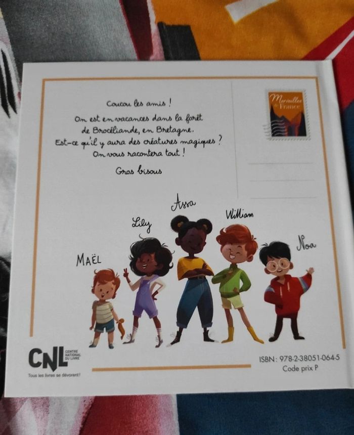 📚Livre - Les créatures fantastiques de Brocéliande - photo numéro 2