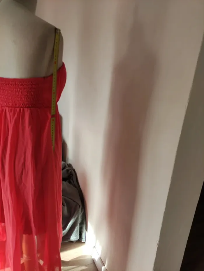 Jolie robe dos nu - photo numéro 6