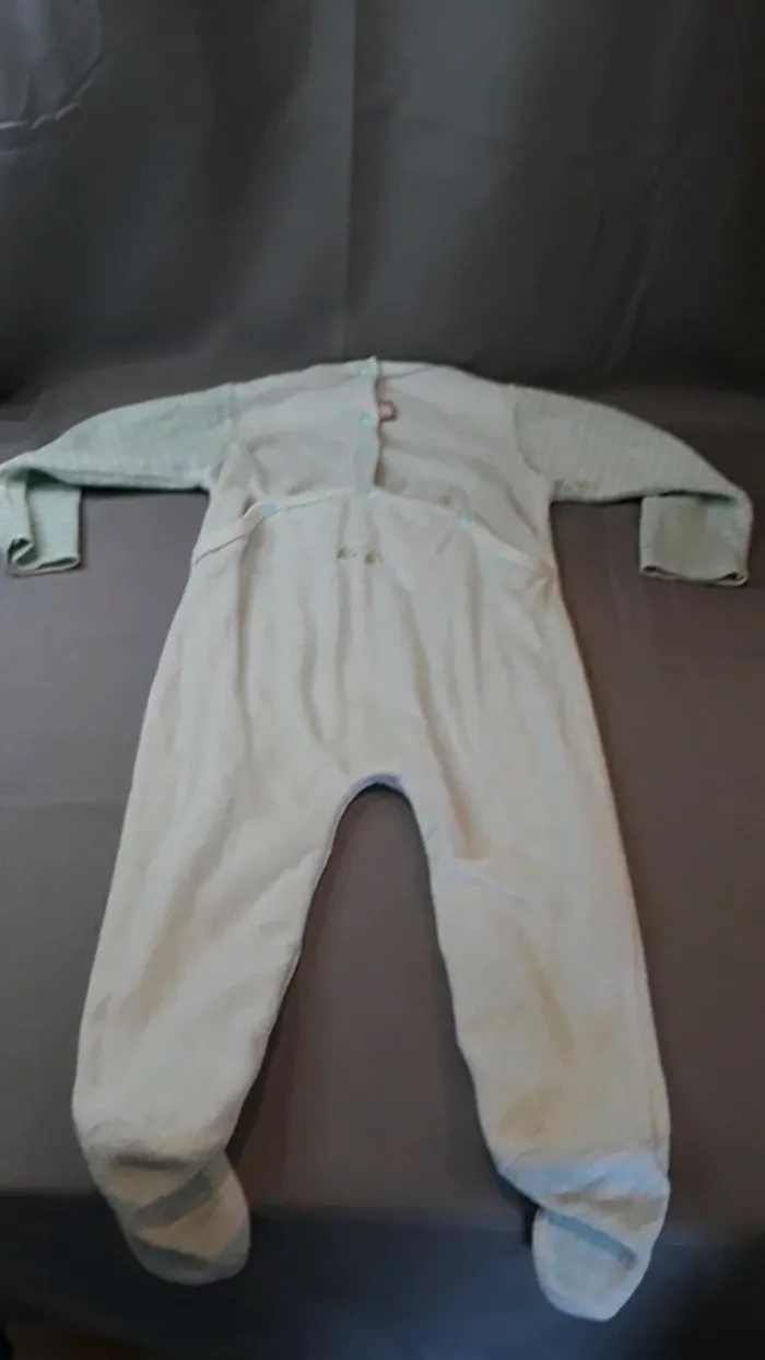 Pyjamas 24 mois - photo numéro 4