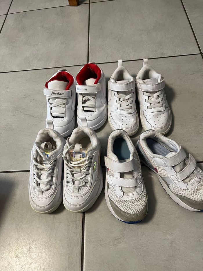 Lot 4 paires de chaussures fille - photo numéro 2