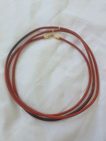 Collier triple en cuir