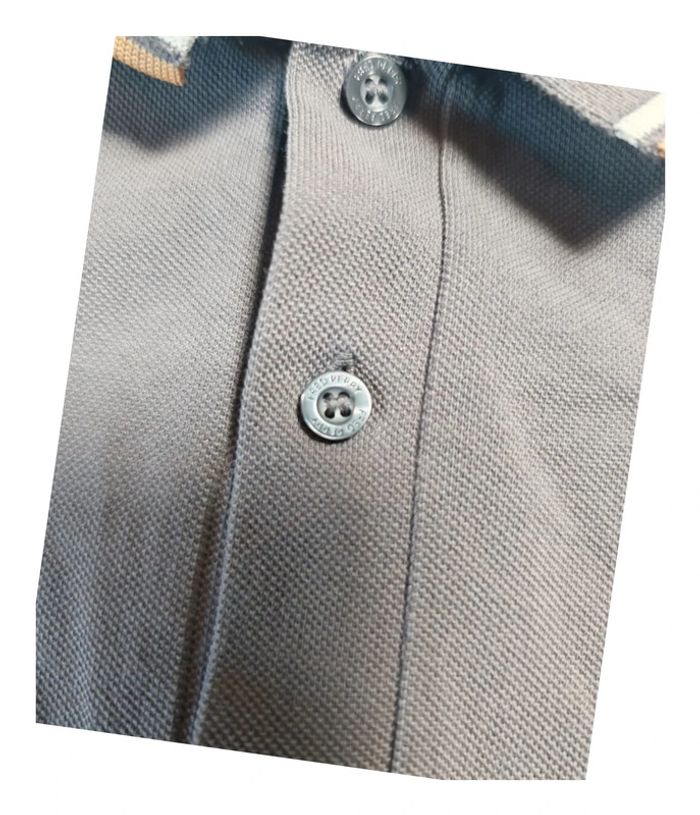 ⭐ Superbe polo Fred Perry logo Or Taille S - photo numéro 2