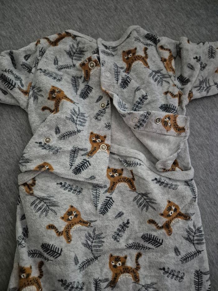 Pyjama - photo numéro 6