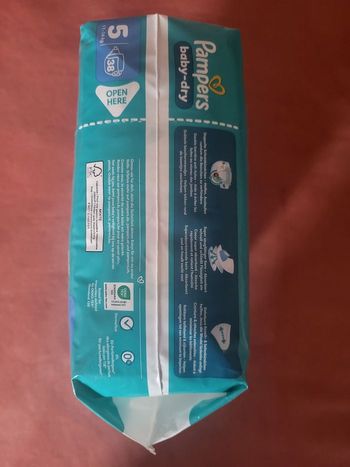 Couches Pampers taille 5