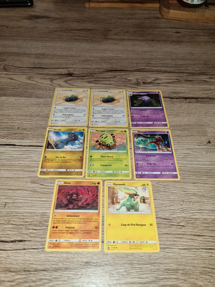 24 carte pokémon 2017 2018 2019 2020 2021