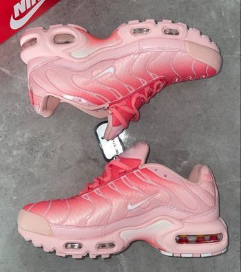 Nike TN rose Atlanta 42
